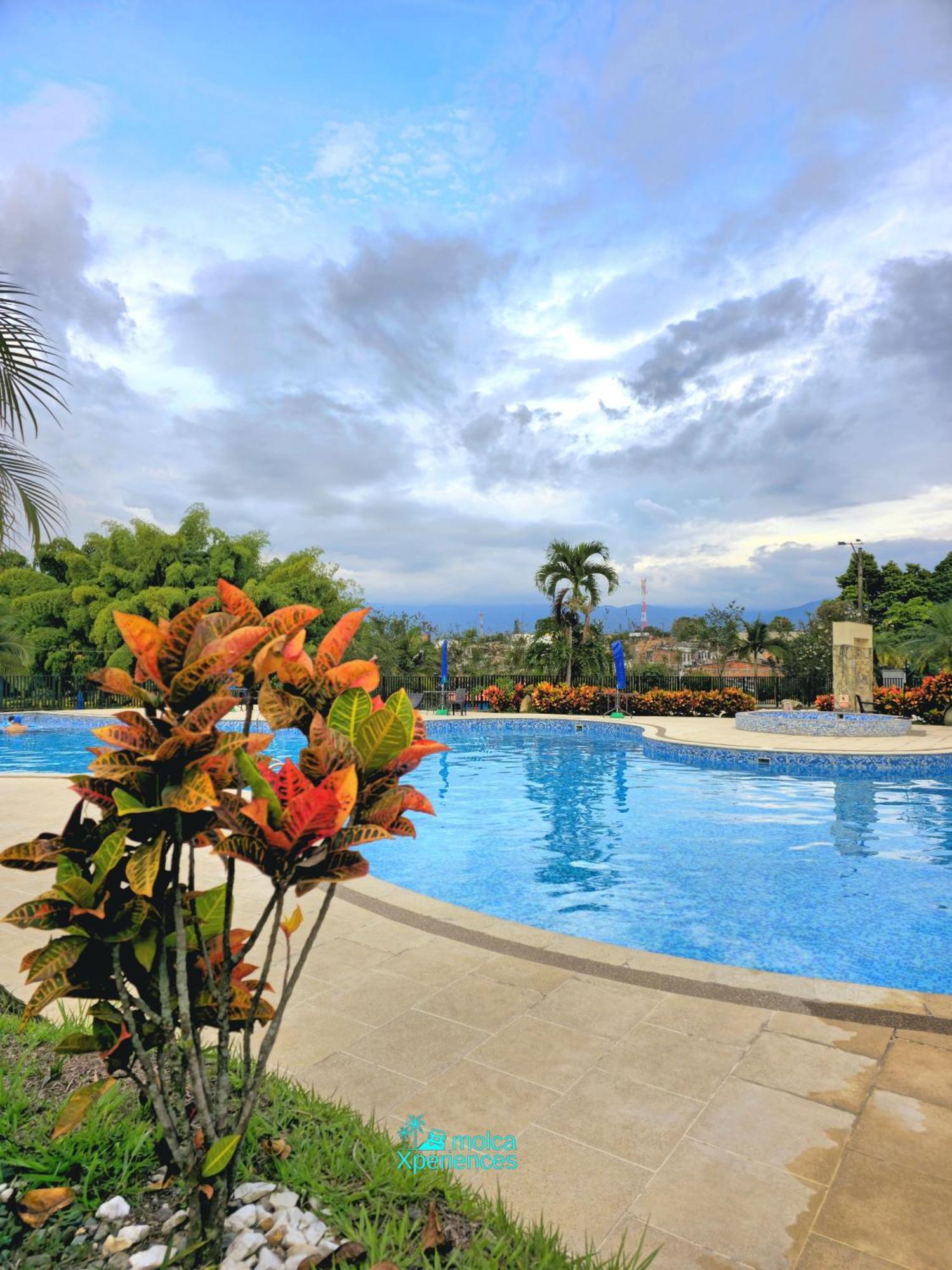 Apartamento Privado Vacacional A 5M Del Aeropuerto, 20 Minutos Del Parque Del Cafe Y Centro De Armenia Con 4 Piscinas, 3 Jacuzzi, Sauna By Molca Xperiences 3H Bagian luar foto